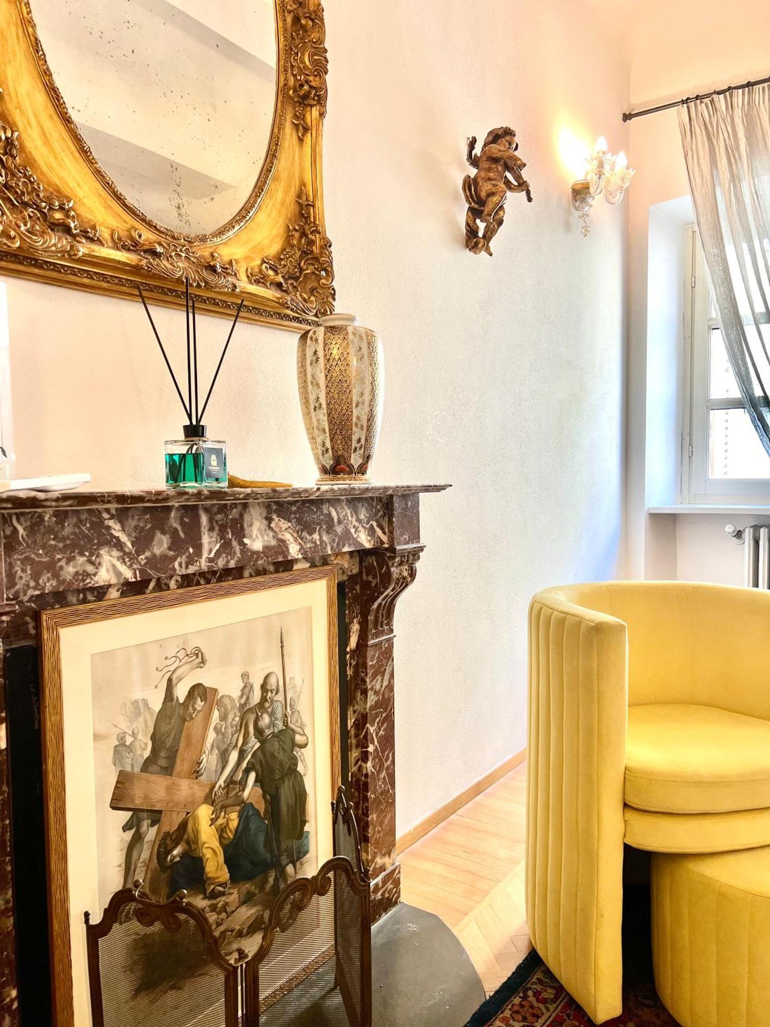 Comecasa Alfieri Elegant Apartment アスティ エクステリア 写真